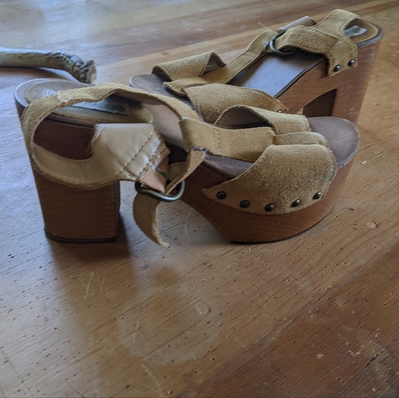 Steve Madden platform clogs - Picture 3 of 4